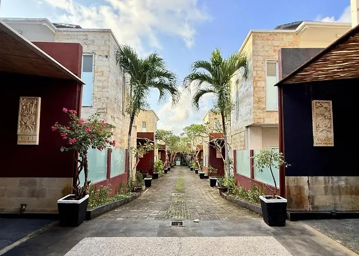 Villa Golden Lotus And Nusa Dua (Bali)